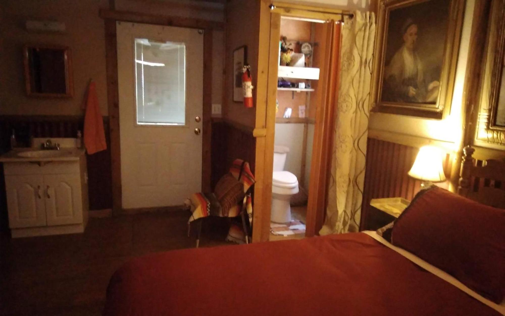 La Loma Del Chivo Llc - The Spirit Room Маратон Екстер'єр фото